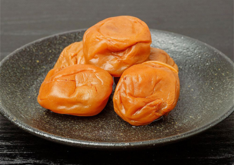 「紀州南高梅　白干梅（塩分２０％）　３５０ｇ×２個入」の商品画像