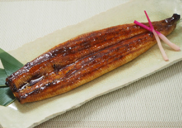 「三河一色産うなぎ長蒲焼５尾セット　５尾（５３０ｇ）＋たれ５袋」の商品画像